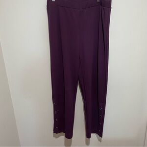Melissa Paige Women’s‎ Deep Purple Trousers with Button Accents Size PXL